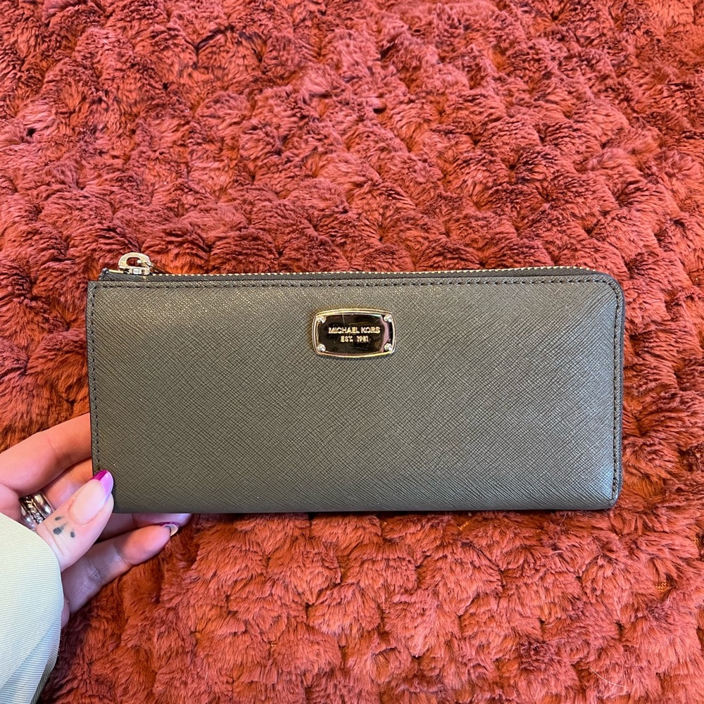 MICHAEL Michael Kors Gray Wallet